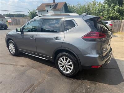 2019 Nissan Rogue S   - Photo 4 - Elkhart, IN 46514