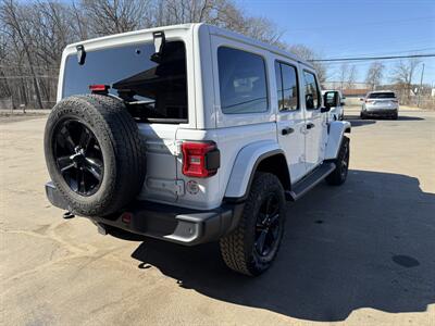 2021 Jeep Wrangler Unlimited Sahara   - Photo 6 - Elkhart, IN 46514