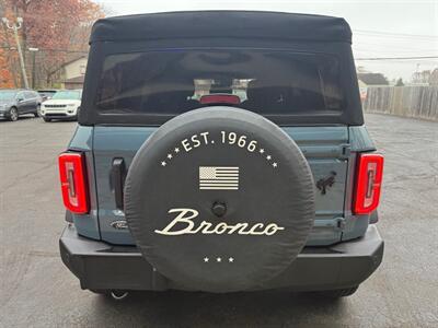 2022 Ford Bronco - Photo 4 - Elkhart, IN 46514