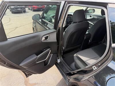 2020 Kia Soul LX   - Photo 9 - Elkhart, IN 46514