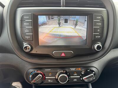 2020 Kia Soul LX   - Photo 16 - Elkhart, IN 46514