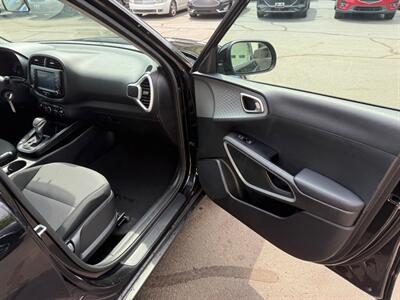 2020 Kia Soul LX   - Photo 13 - Elkhart, IN 46514