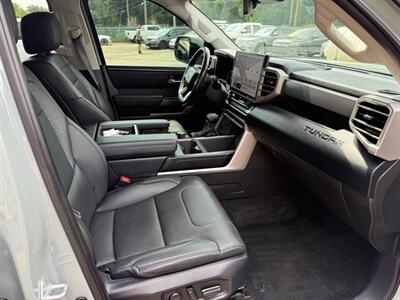 2022 Toyota Tundra CREWMAX SR   - Photo 15 - Elkhart, IN 46514
