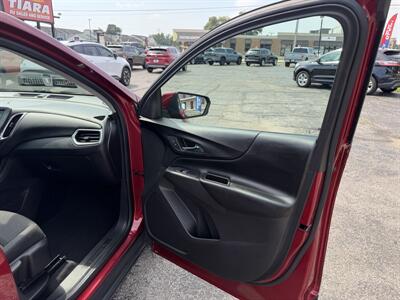 2018 Chevrolet Equinox LT   - Photo 17 - Elkhart, IN 46514