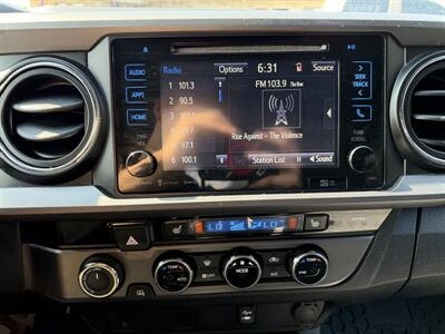 2016 Toyota Tacoma TRD Sport   - Photo 20 - Elkhart, IN 46514