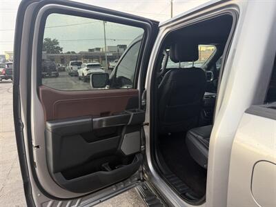 2021 Ford F-150 Lariat - Photo 12 - Elkhart, IN 46514