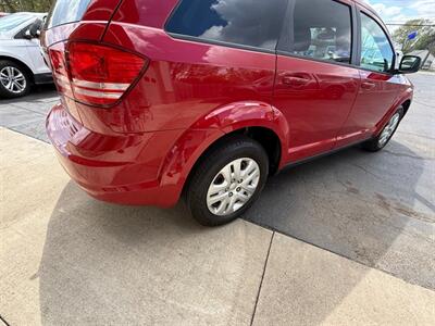 2018 Dodge Journey SE   - Photo 10 - Elkhart, IN 46514