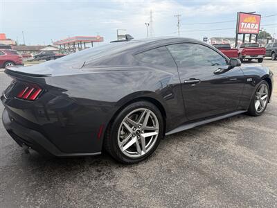 2024 Ford Mustang GT - Photo 8 - Elkhart, IN 46514