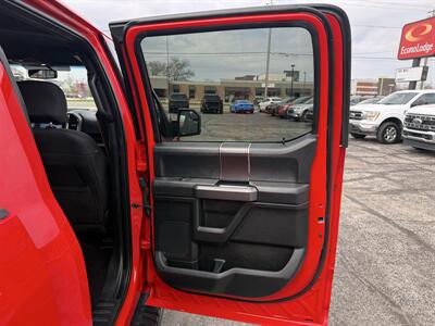 2016 Ford F-150 XLT   - Photo 15 - Elkhart, IN 46514