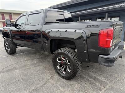 2017 Chevrolet Silverado 1500 LTZ Z71 - Photo 5 - Elkhart, IN 46514