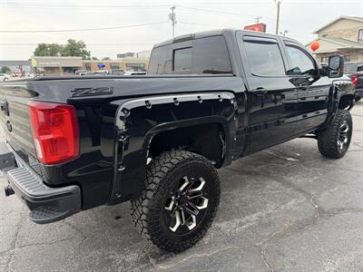 2017 Chevrolet Silverado 1500 LTZ Z71 - Photo 7 - Elkhart, IN 46514