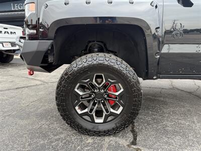 2017 Chevrolet Silverado 1500 LTZ Z71 - Photo 3 - Elkhart, IN 46514
