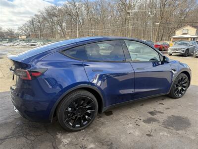 2020 Tesla Model Y Long Range - Photo 7 - Elkhart, IN 46514