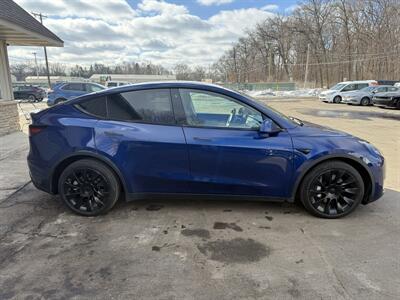 2020 Tesla Model Y Long Range - Photo 8 - Elkhart, IN 46514