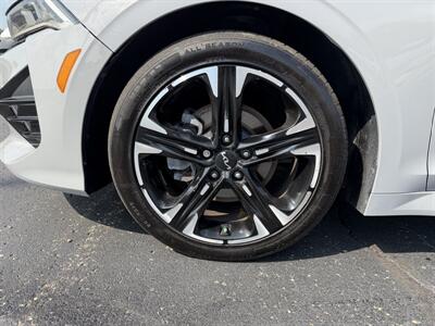 2023 Kia K5 GT-Line - Photo 3 - Elkhart, IN 46514