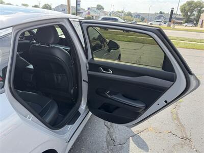 2023 Kia K5 GT-Line - Photo 15 - Elkhart, IN 46514