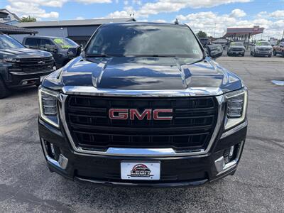 2021 GMC Yukon XL SLE   - Photo 10 - Elkhart, IN 46514