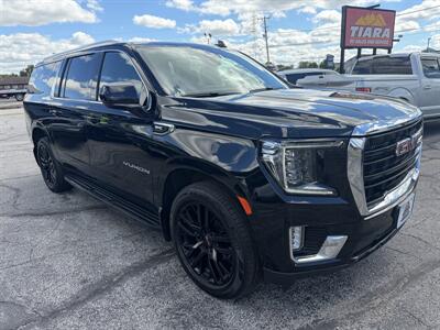 2021 GMC Yukon XL SLE   - Photo 9 - Elkhart, IN 46514