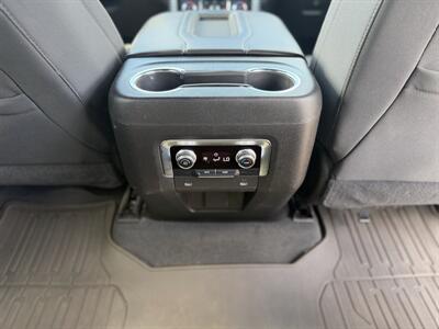 2021 GMC Yukon XL SLE   - Photo 19 - Elkhart, IN 46514