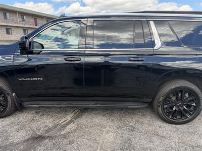 2021 GMC Yukon XL SLE   - Photo 4 - Elkhart, IN 46514