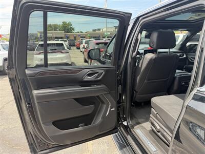 2023 Chevrolet Suburban LT - Photo 15 - Elkhart, IN 46514