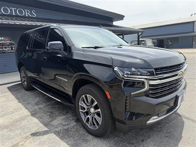 2023 Chevrolet Suburban LT - Photo 9 - Elkhart, IN 46514