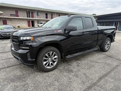 2019 Chevrolet Silverado 1500 RST   - Photo 2 - Elkhart, IN 46514