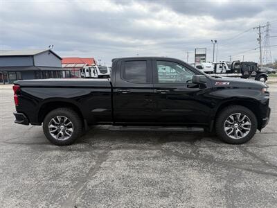 2019 Chevrolet Silverado 1500 RST   - Photo 8 - Elkhart, IN 46514