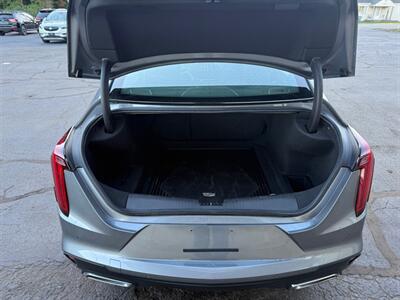 2022 Cadillac CT4 LUXURY   - Photo 16 - Elkhart, IN 46514