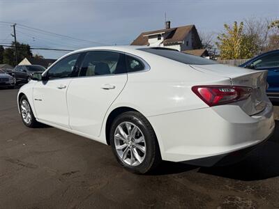 2022 Chevrolet Malibu LT - Photo 3 - Elkhart, IN 46514