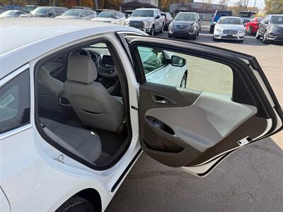 2022 Chevrolet Malibu LT - Photo 16 - Elkhart, IN 46514