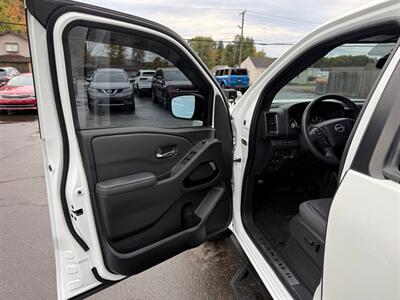2023 Nissan Frontier S - Photo 9 - Elkhart, IN 46514