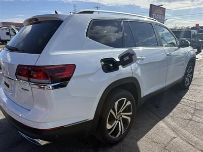 2023 Volkswagen Atlas SEL 4Motion - Photo 6 - Elkhart, IN 46514