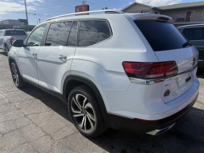 2023 Volkswagen Atlas SEL 4Motion - Photo 4 - Elkhart, IN 46514