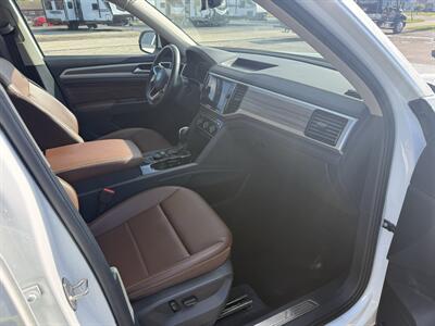 2023 Volkswagen Atlas SEL 4Motion - Photo 21 - Elkhart, IN 46514