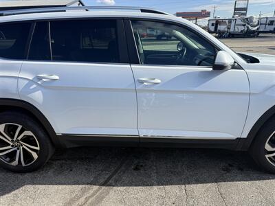 2023 Volkswagen Atlas SEL 4Motion - Photo 7 - Elkhart, IN 46514