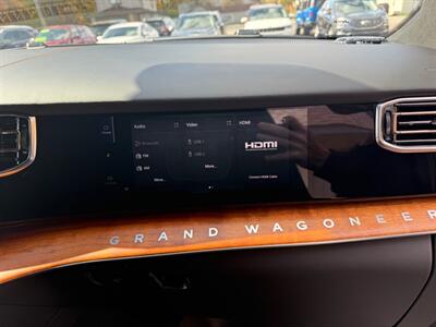2023 Jeep Grand Wagoneer SERIES III   - Photo 21 - Elkhart, IN 46514