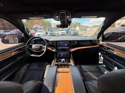 2023 Jeep Grand Wagoneer SERIES III   - Photo 18 - Elkhart, IN 46514