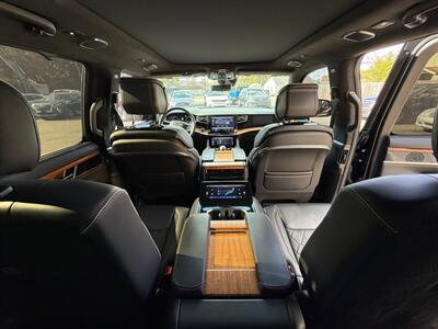 2023 Jeep Grand Wagoneer SERIES III   - Photo 17 - Elkhart, IN 46514