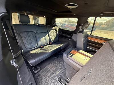 2023 Jeep Grand Wagoneer SERIES III   - Photo 16 - Elkhart, IN 46514