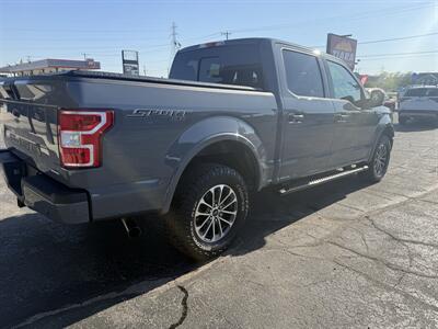 2020 Ford F-150 XLT   - Photo 8 - Elkhart, IN 46514