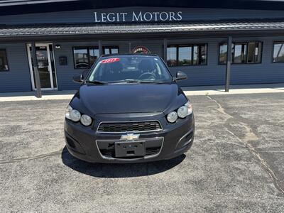 2015 Chevrolet Sonic LT Manual - Photo 8 - Elkhart, IN 46514