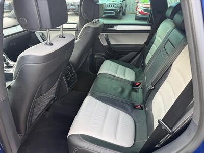2017 Volkswagen Touareg WOLFSBURG   - Photo 13 - Elkhart, IN 46514