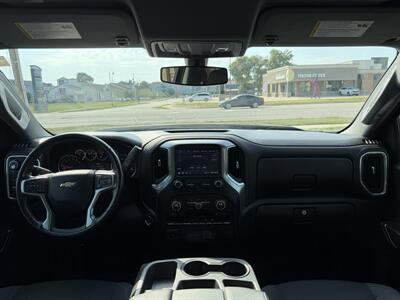 2019 Chevrolet Silverado 1500 LT   - Photo 18 - Elkhart, IN 46514