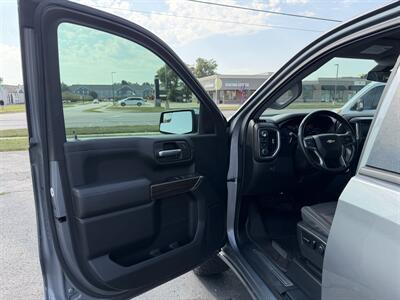 2019 Chevrolet Silverado 1500 LT   - Photo 11 - Elkhart, IN 46514