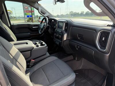 2019 Chevrolet Silverado 1500 LT   - Photo 20 - Elkhart, IN 46514