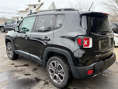 2017 Jeep Renegade LIMITED   - Photo 5 - Elkhart, IN 46514