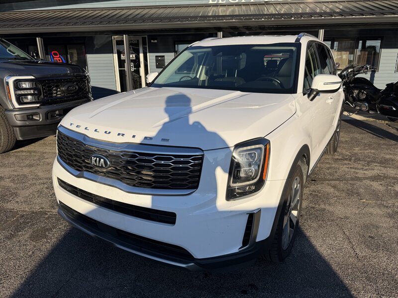 2021 Kia Telluride EX   - Photo 1 - Elkhart, IN 46514