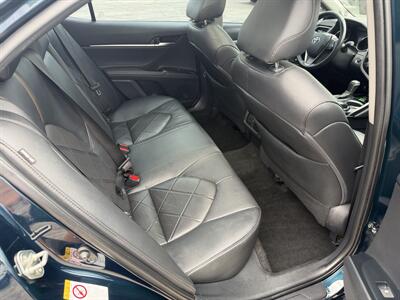 2018 Toyota Camry XLE V6   - Photo 16 - Elkhart, IN 46514