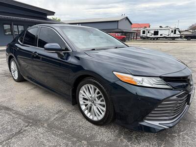 2018 Toyota Camry XLE V6   - Photo 9 - Elkhart, IN 46514
